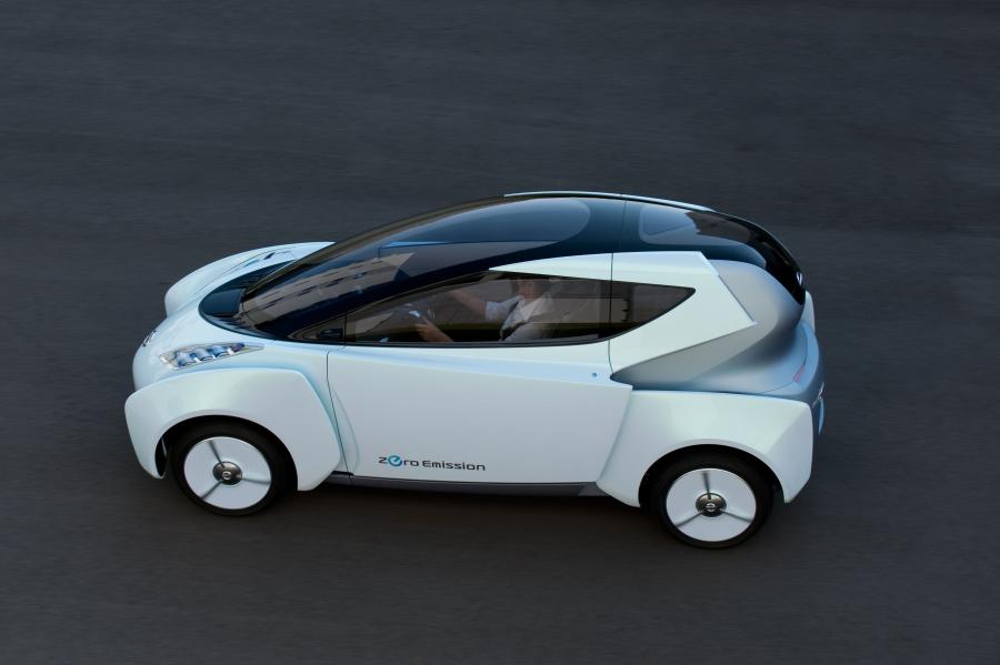  Nissan Land Glider Concept 2009 года  (фото 10 из 28)